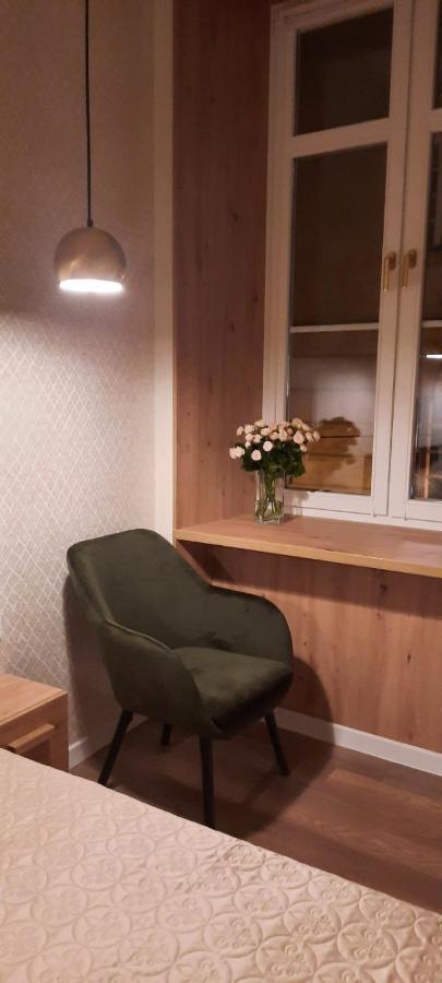 V.I.P Apartments Dominikanos Lviv Extérieur photo