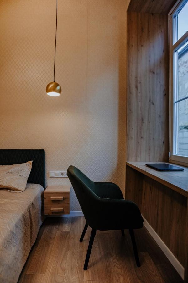 V.I.P Apartments Dominikanos Lviv Extérieur photo